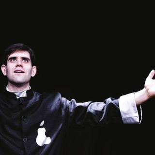 Nel nome del Dio Web alla Casa del Teatro Ragazzi e Giovani