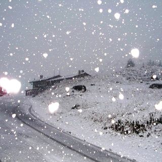Pinerolo, la sfilata di Carnevale rimandata causa neve