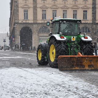Torino si prepara alla neve: mezzi Amiat pronti ad intervenire