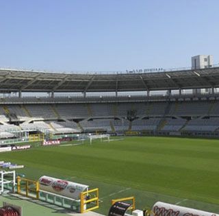 Seggiolini granata per rendere ancora  più granata l’Olimpico-Grande Torino