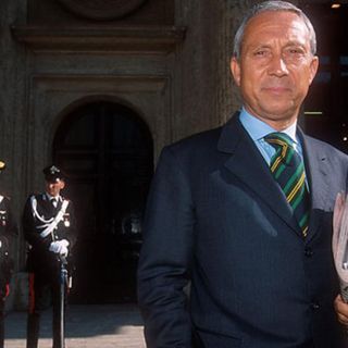 &quot;Con i primi due appalti sul versante italiano vince il principio di realtà&quot;
