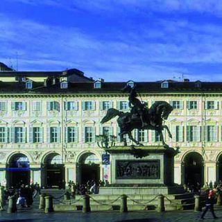 Intesa Sanpaolo stanzia un plafond di 100 milioni di euro per sostenere le imprese colpite dalla crisi di QUI!Group