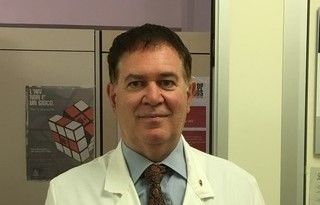Idrossiclorochina VS Covid-19, una terapia considerata efficace ma controversa. Il parere dell'Infettivologo Pietro Garavelli