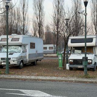 Al park Caio Mario è allarme parcheggi abusivi