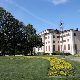 Santa Rita, interventi sulle aree cani del parco Rignon