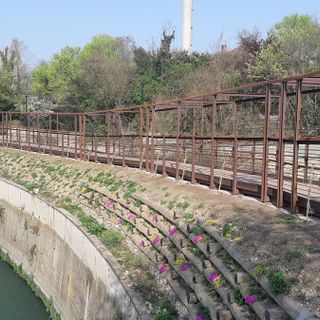 ciclopista pedonale sulla Dora