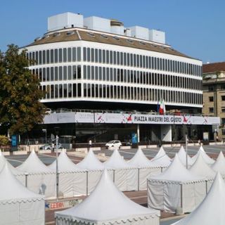 Terra Madre Salone del Gusto: l’eccellenza torinese nella Piazza dei Maestri
