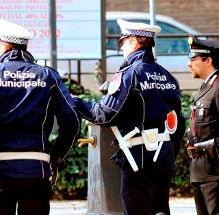 Polizia Municipale di Torino, interventi contro le truffe agli anziani e il borseggio