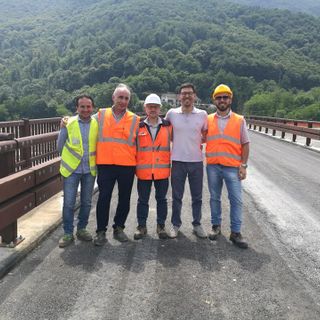 Due cortei si incontreranno sul Ponte che riunisce Torre Pellice