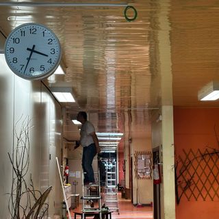 Continuano gli episodi di furti e saccheggi nelle scuole di Torino