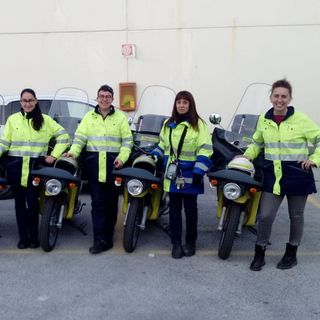 Poste italiane sorride alle donne, l'ad Del Fante: “Torino al centro della sostenibilità e della parità di genere”