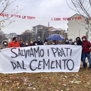 Persone che manifestano