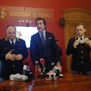 Il questore di Torino: &quot;Abbiamo sgomberato un covo di sovversivi, l'Asilo era la loro base e non un semplice centro sociale&quot; (FOTO E VIDEO)