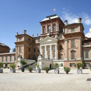 Di residenza in residenza: primo appuntamento al Castello di Racconigi con Faber Teater