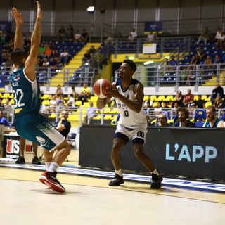 reale mutua torino vs cantù