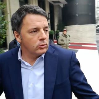 Renzi a Torino: "Non sono un fan dei 5 Stelle, Torino con Appendino va peggio di prima" [VIDEO]