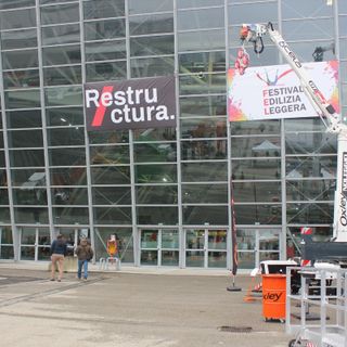 Restructura - foto d'archivio