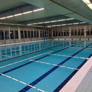 La piscina Franzoj