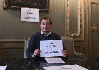 La Regione minaccia Appendino: &quot;Ti tagliamo i fondi se non ritiri lanuova Ztl&quot;