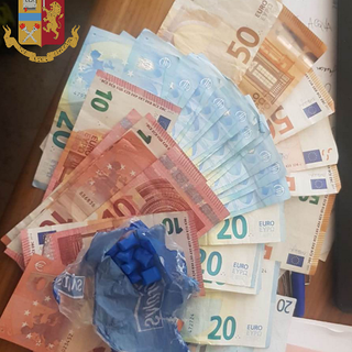 Pusher senegalese arrestato dalla Polizia
