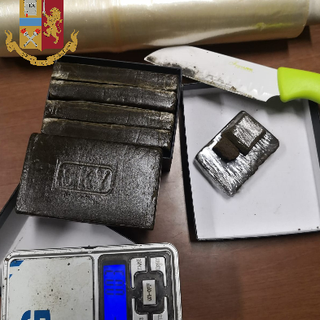 Tre arresti e oltre due chili di droga sequestrati dalla Polizia a Madonna di Campagna