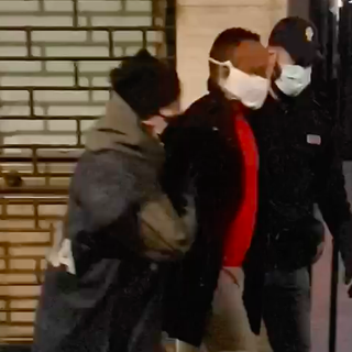 Mafia nigeriana, blitz della polizia a Torino: decine di arresti in corso [VIDEO]