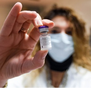Vaccini anti covid - immagine d'archivio