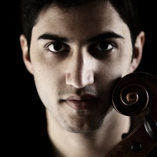 Pura perfezione: Kian Soltani debutta al Conservatorio di Torino per l'Unione Musicale