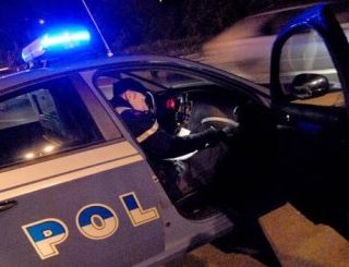San Salvario: droga nascosta nella manica della felpa, un arresto della Polizia di Torino