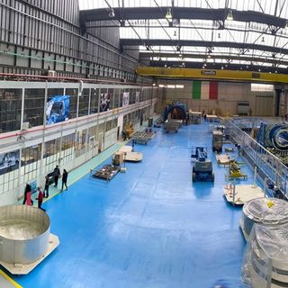 Impianto di fusione ad attrito