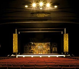 Lunedì 27 parte dal teatro Nuovo di Torino #Conibambini-Tutta un’altra storia
