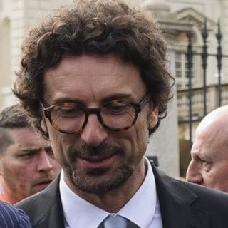 Toninelli: &quot;Nessuno firmi l'avanzamento Tav&quot;