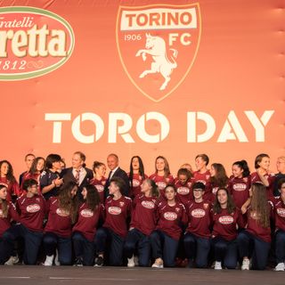 Grugliasco, domani il palco dell’arena esterna delle Gru si colorerà di granata per il Toro day
