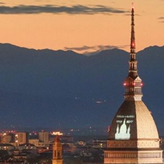 Turin Eye: in volo sul pallone per lo spettacolo dei droni