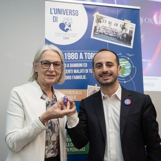 Successo di pubblico e di cuore per lo show Lights on U: devoluto a casa Ugi parte dell'incasso