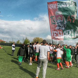 (VIDEO) VENARIA, FESTA IN CITTA' - Vinto il campionato senza mai perdere: pazza gioia verdearancio