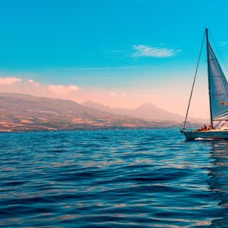 Vacanze in barca a vela: sei cose da sapere prima di partire