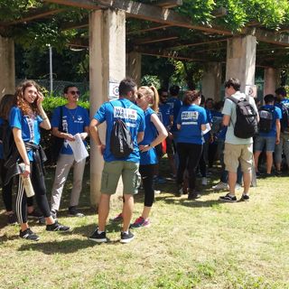 Vince chi differenzia più rifiuti: al via la gara tra studenti sulle rive del Po (FOTO)