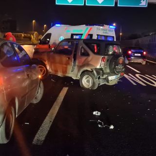 Rallentamenti sul traffico per un incidente sulla tangenziale sud