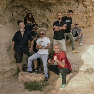 Moncalieri, alla Fonderie Limone stasera e domani il nuovo concerto-spettacolo degli Africa Unite