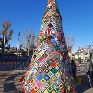 albero di natale 'granny' a nichelino