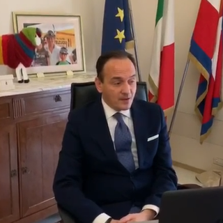 L'annuncio di Cirio: &quot;Da domenica 29 Piemonte in zona arancione, ma non riapro le scuole medie&quot;