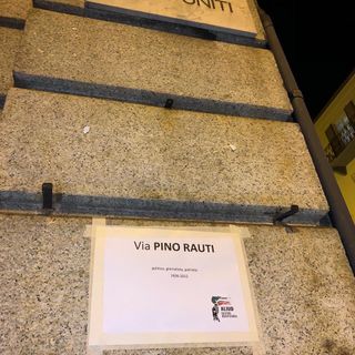 Ancora nuove targhe nelle vie di Torino: dopo i militanti LGBT si sono mossi quelli di destra