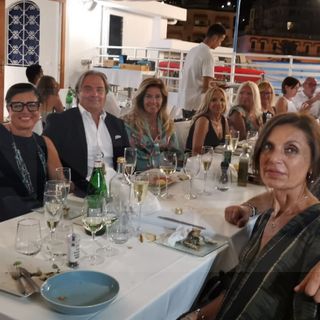 Sanremo: con una cena alla Canottieri è terminata l'estate per gli amici che frequentano il 'Moletto'