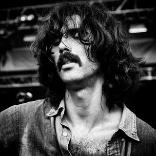 Andrea Laszlo De Simone: &quot;Amo la musica empirica, ma non ho mai comprato un disco. Progetti futuri? Prima di tutto fare il papà&quot;