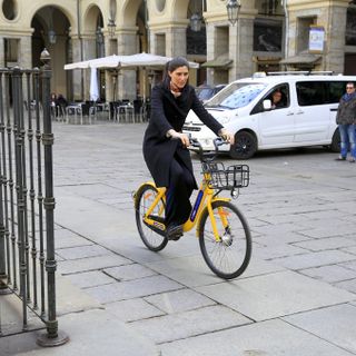 Incidenti a Torino, Appendino difende la mobilità dolce: “Adesso basta, si rispettino le regole”