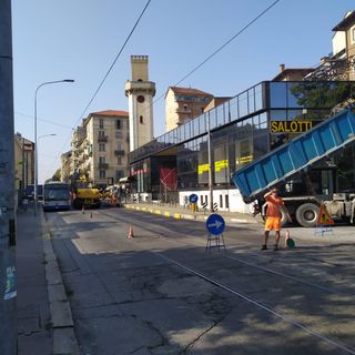 Asfalto nuovo su Via Cigna