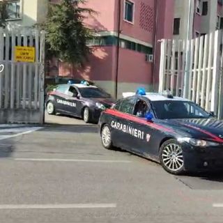 auto dei carabinieri