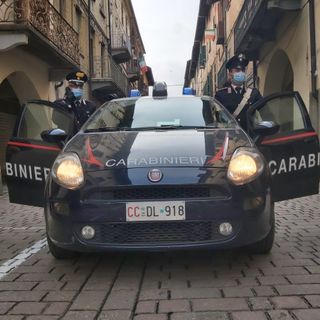 auto dei carabinieri