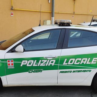 auto polizia locale chieri